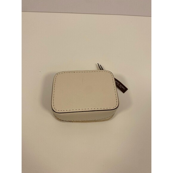 Henri Bendel West 57th Travel Box – NWT - Picture 2 of 7